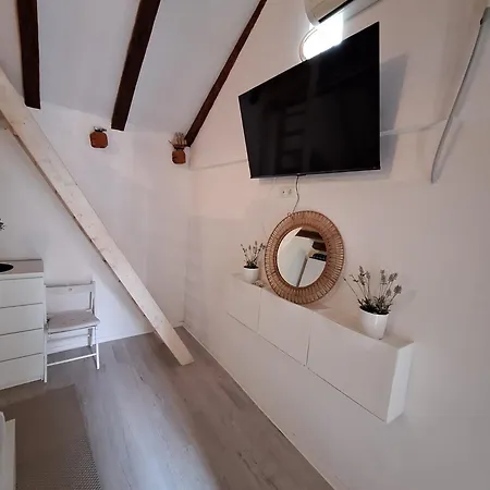 Casa Rustica Vikendica *