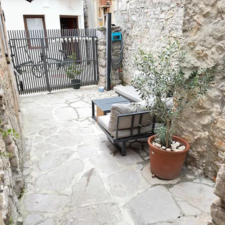 Casa Rustica *